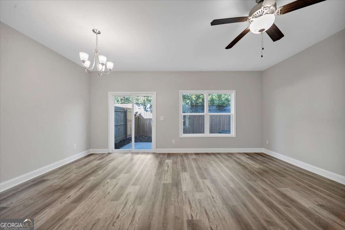 3 bedroom, 2.5 bathroom, 1,800 sq ft townhouse for sale at 49 Towne Club Drive, Jasper, GA 30143 — photo 8