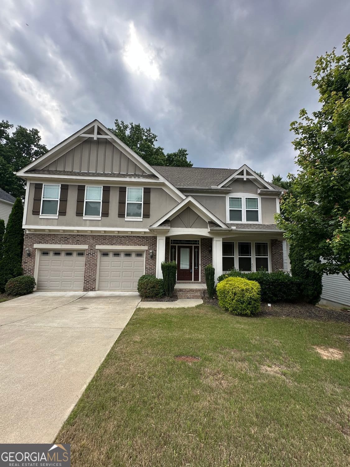 4 bedroom, 2.5 bathroom, 4,423 sq ft single family residence sold at 3325 Trowbridge Drive, Cumming, GA 30040