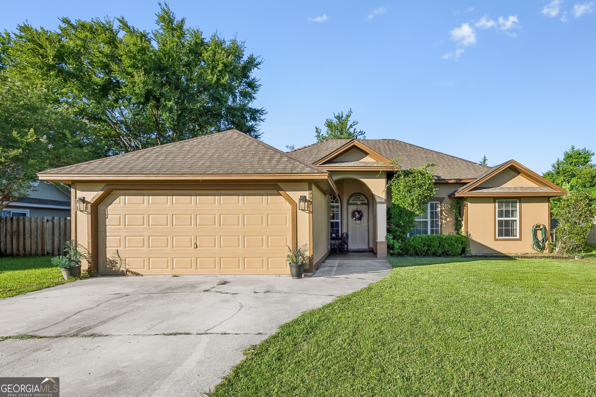 4 bedroom, 2 bathroom, 1,524 sq ft single family residence for sale at 602 Hunt Club Road, St. Marys, GA 31558