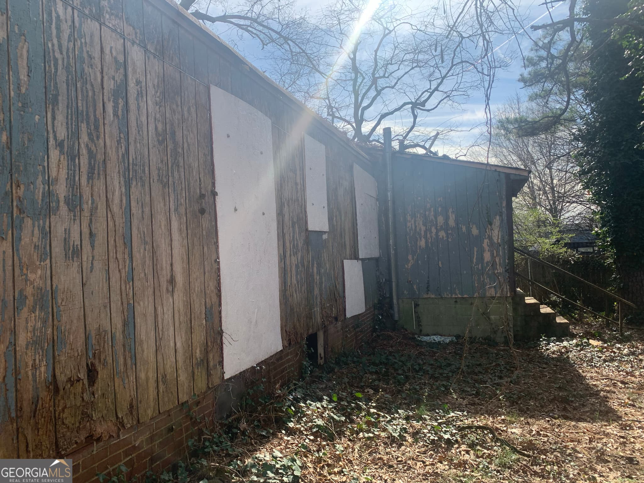 3 bedroom, 1 bathroom single family residence for sale at 1817 Ellington Street, Decatur, GA 30032 — photo 3