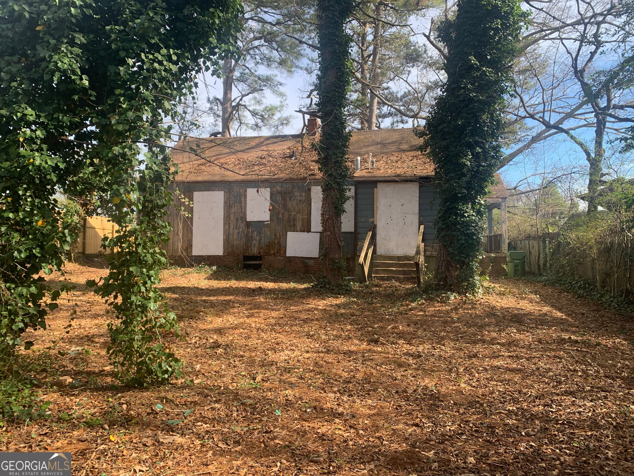 3 bedroom, 1 bathroom single family residence for sale at 1817 Ellington Street, Decatur, GA 30032 — photo 5