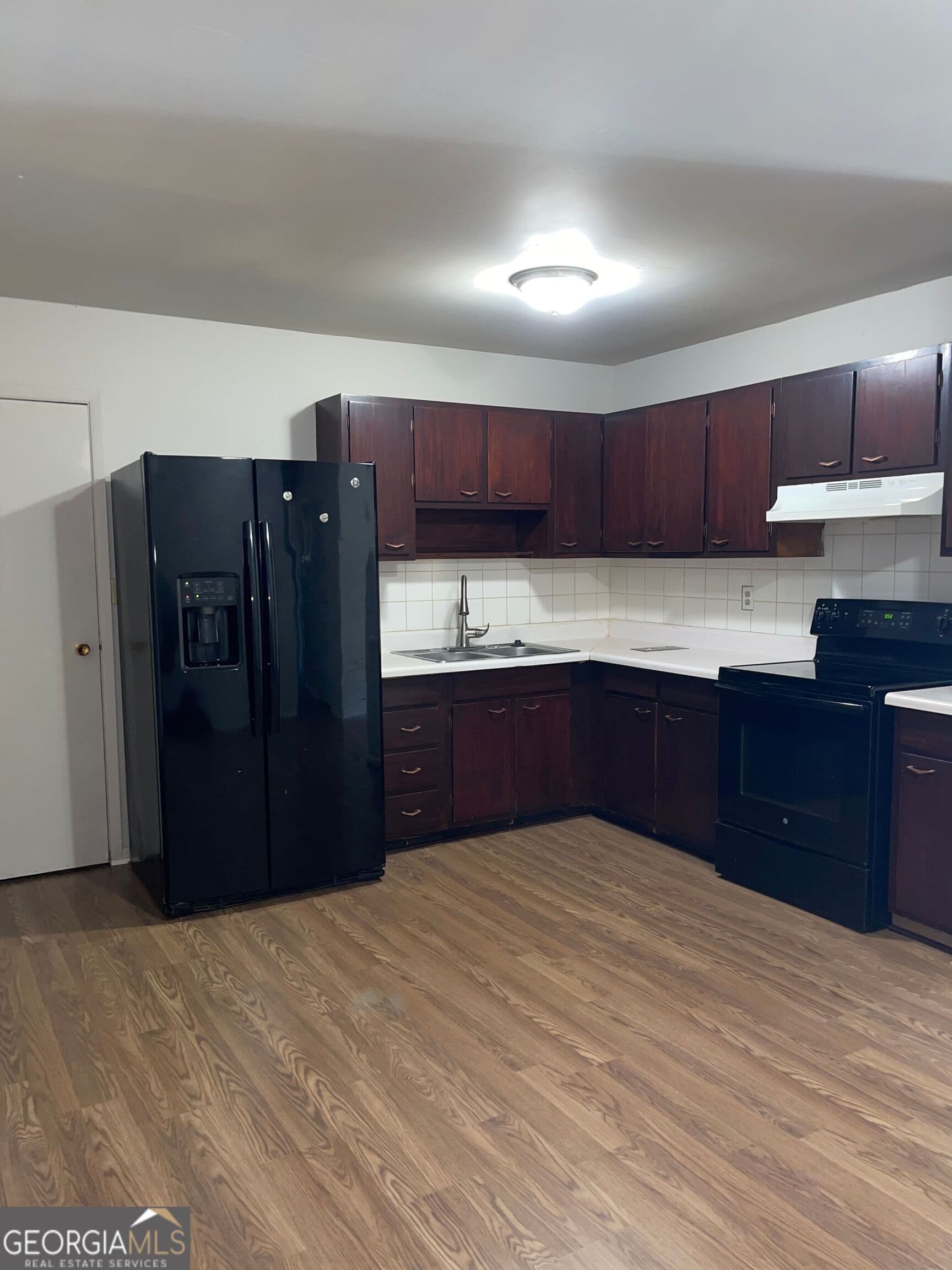 4 bedroom, 1.5 bathroom, 1,757 sq ft single family residence for rent at 1341 Willow Drive, Riverdale, GA 30296 for $1,800 a month — photo 3