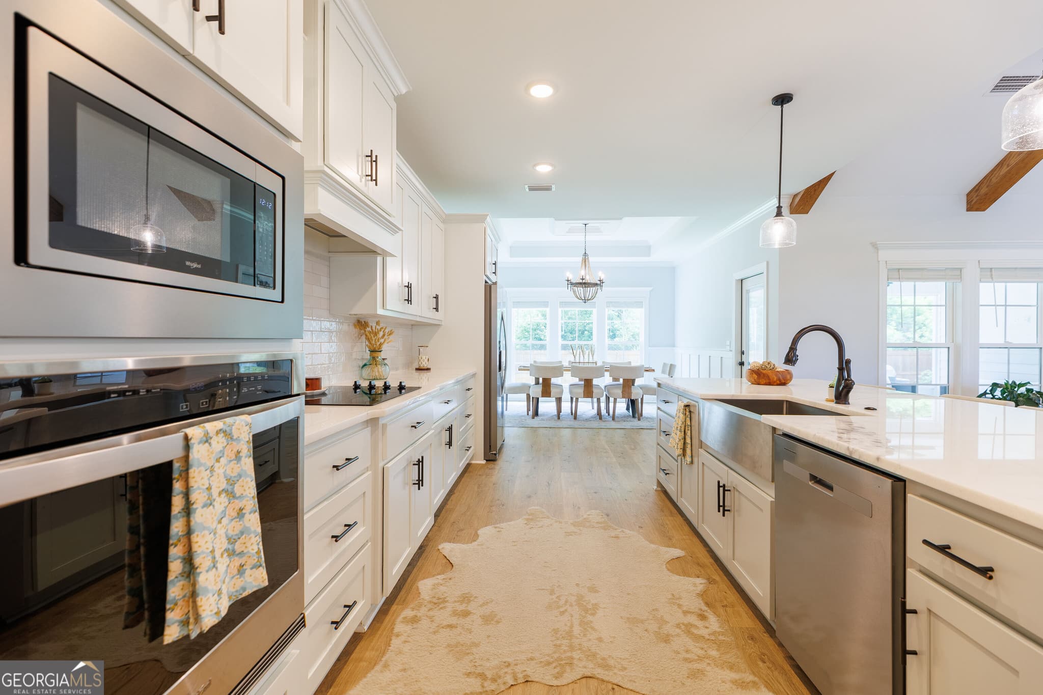 4 bedroom, 3 bathroom, 2,175 sq ft single family residence for sale at 213 Orvis Lane, Hahira, GA 31632 — photo 9