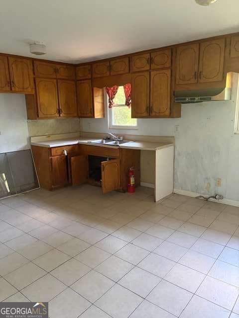 3 bedroom, 1 bathroom, 1,025 sq ft single family residence for sale at 5906 Oakdale Road, Mableton, GA 30126 — photo 4