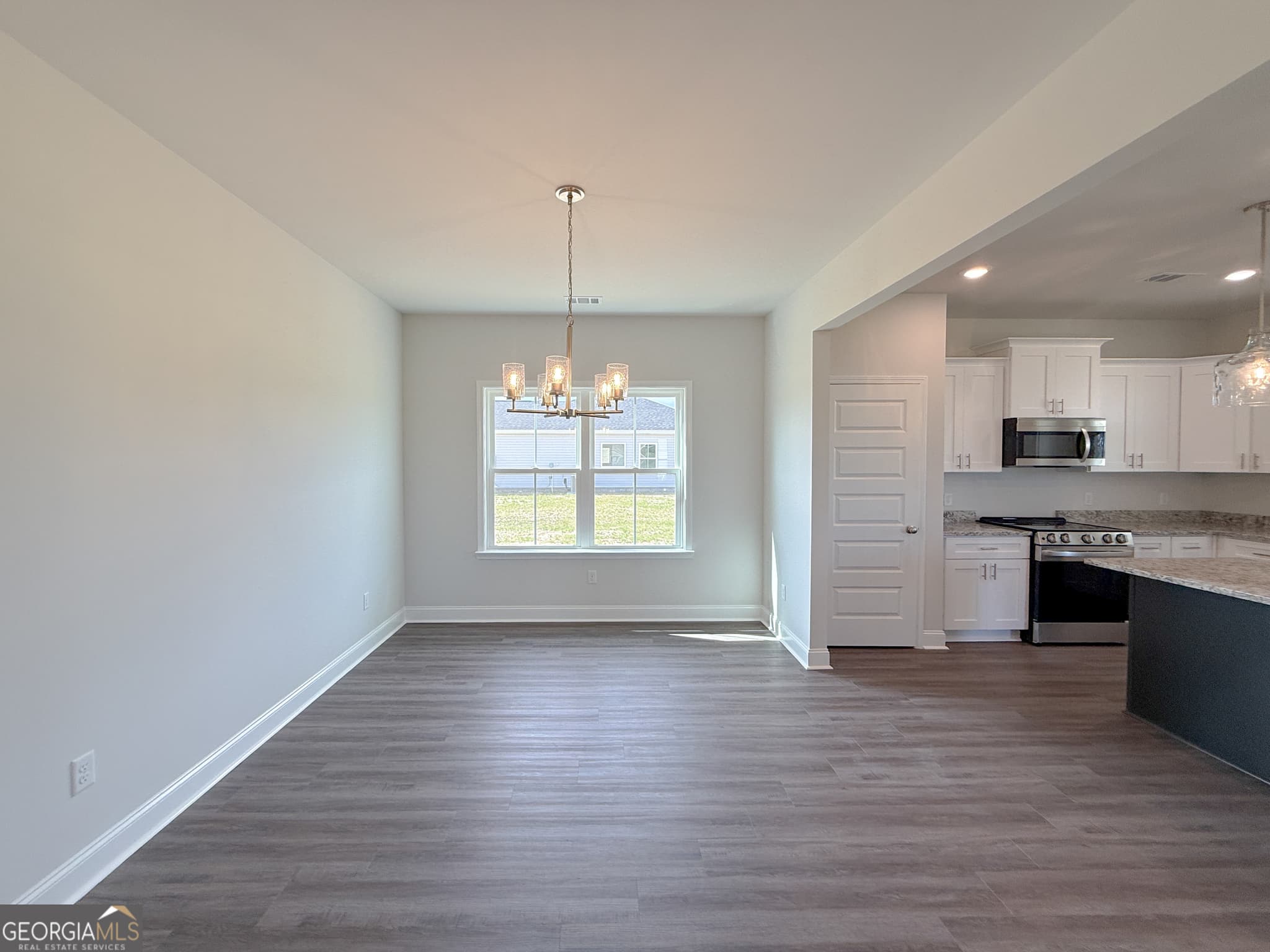 4 bedroom, 2.5 bathroom, 2,371 sq ft single family residence for sale at 309 Barney Run, Statesboro, GA 30458 — photo 10