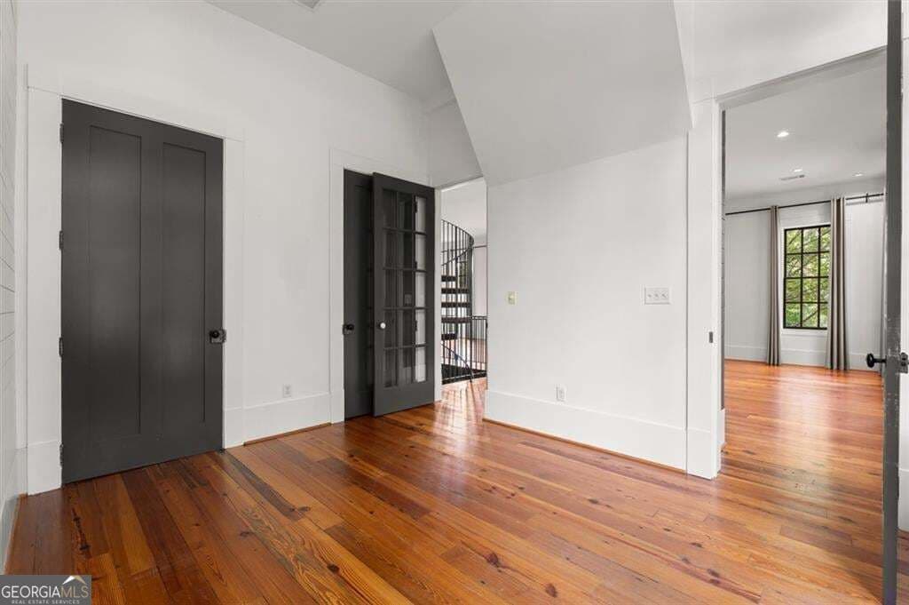 3 bedroom, 3.5 bathroom, 3,300 sq ft townhouse for sale at 65 Sloan Street 3, Roswell, GA 30075 — photo 7