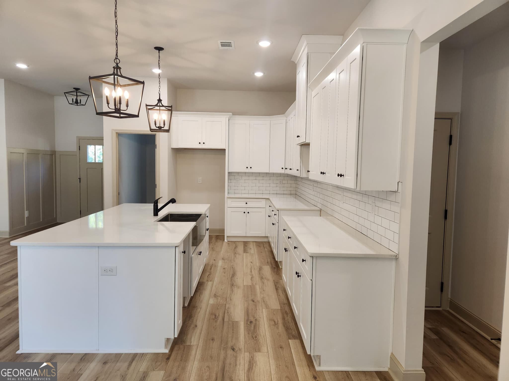 4 bedroom, 2 bathroom single family residence for sale at 642 Shelnut, Locust Grove, GA 30248 — photo 4