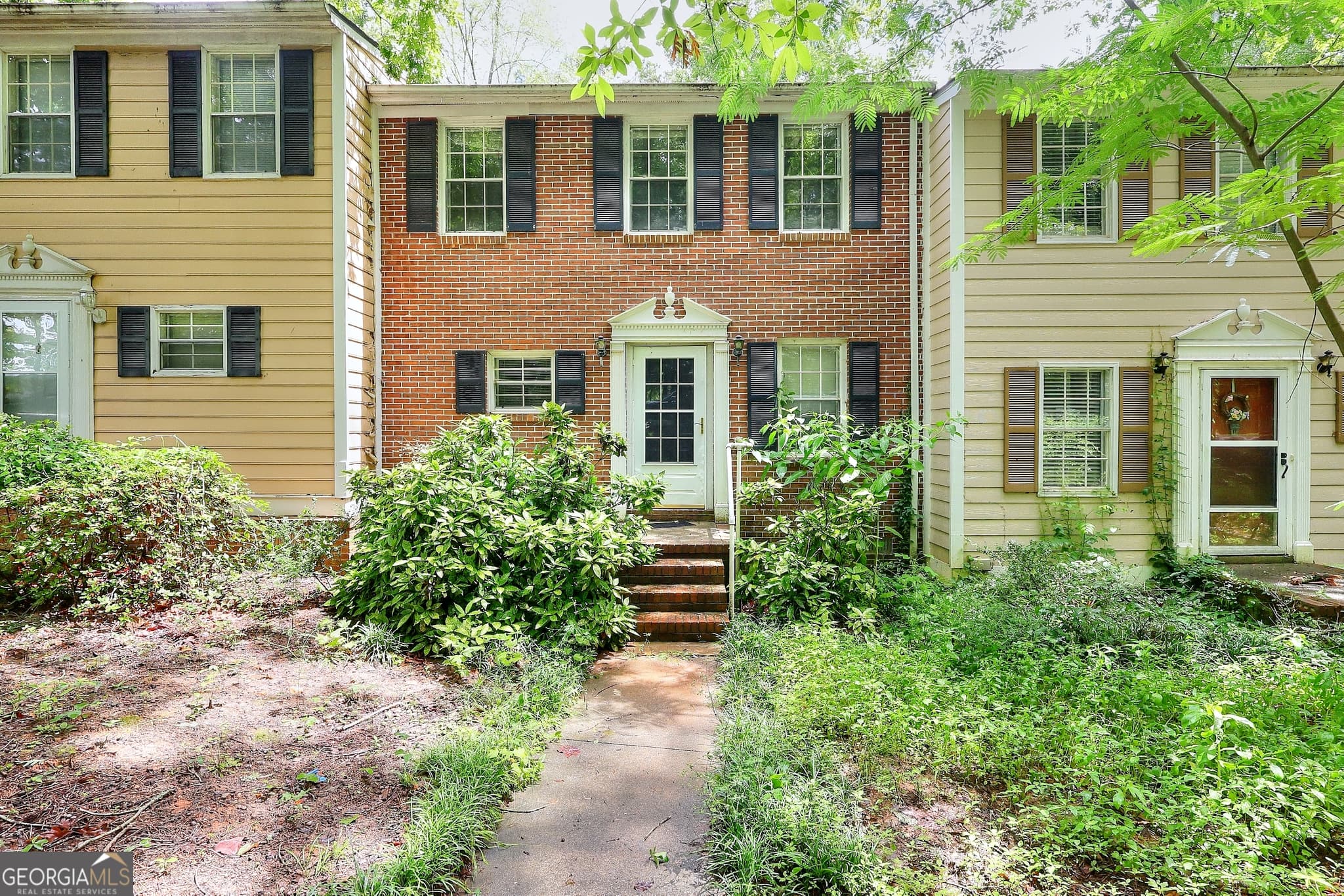 2 bedroom, 2 bathroom, 1,188 sq ft townhouse sold at 384 -4 Arrowhead Trail, Eatonton, GA 31024