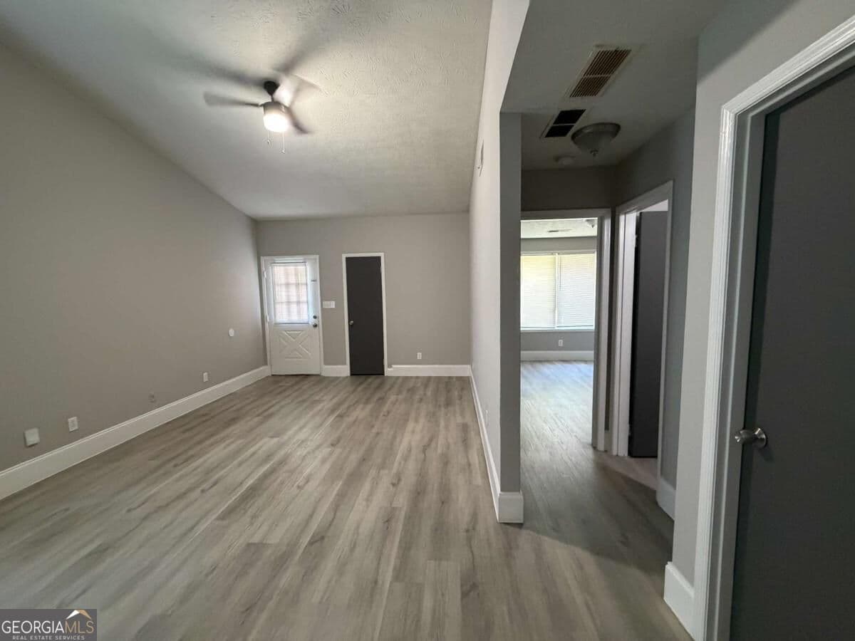 2 bedroom, 1 bathroom duplex for rent at 1156 Pinedale Circle, Conyers, GA 30012 for $1,400 a month — photo 6