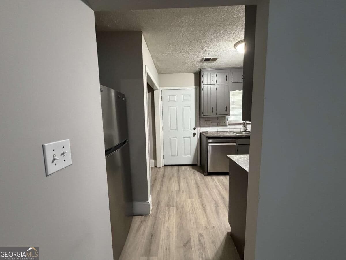 2 bedroom, 1 bathroom duplex for rent at 1156 Pinedale Circle, Conyers, GA 30012 for $1,400 a month — photo 7