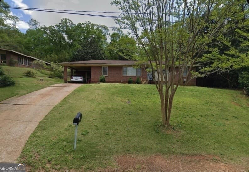 3 bedroom, 1 bathroom, 1,332 sq ft single family residence under contract at 3942 Commander Drive, Columbus, GA 31903