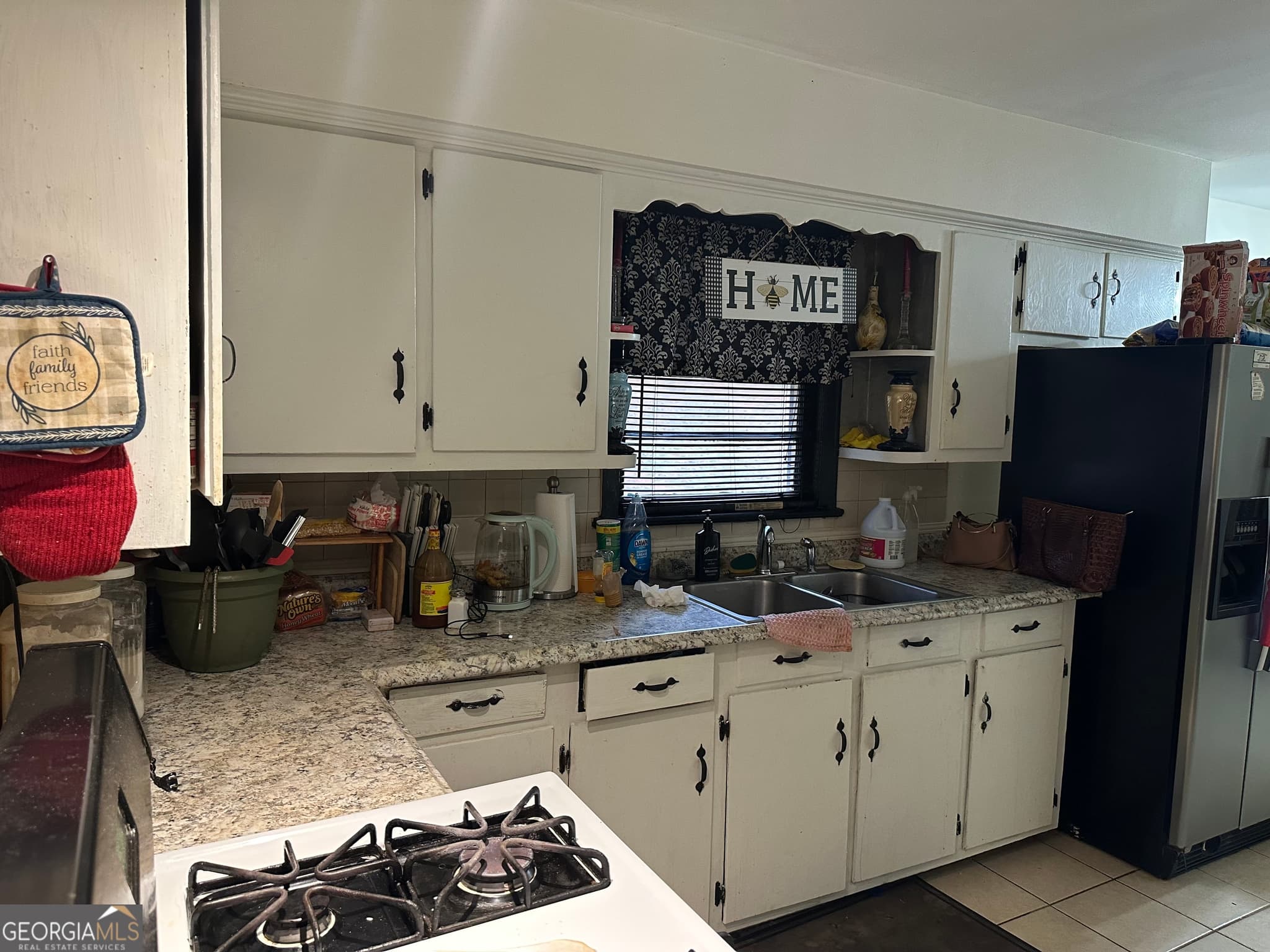 3 bedroom, 1 bathroom, 1,332 sq ft single family residence under contract at 3942 Commander Drive, Columbus, GA 31903 — photo 8