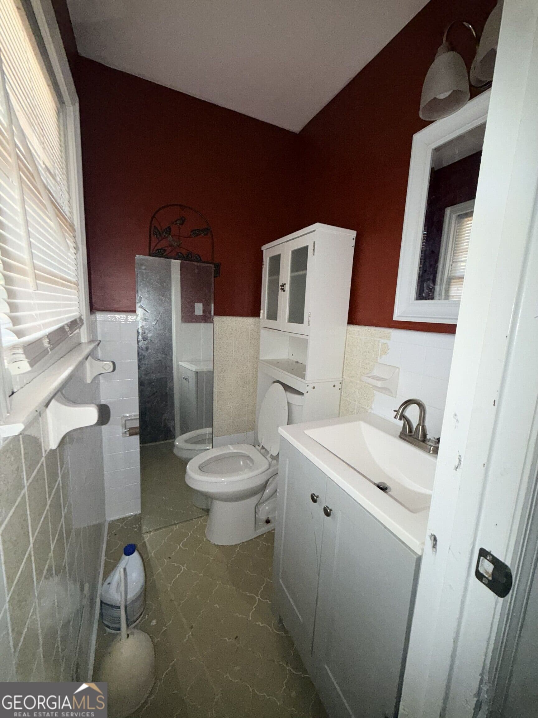 4 bedroom, 2.5 bathroom, 2,134 sq ft single family residence for sale at 1724 E Mercer Drive, Griffin, GA 30223 — photo 10