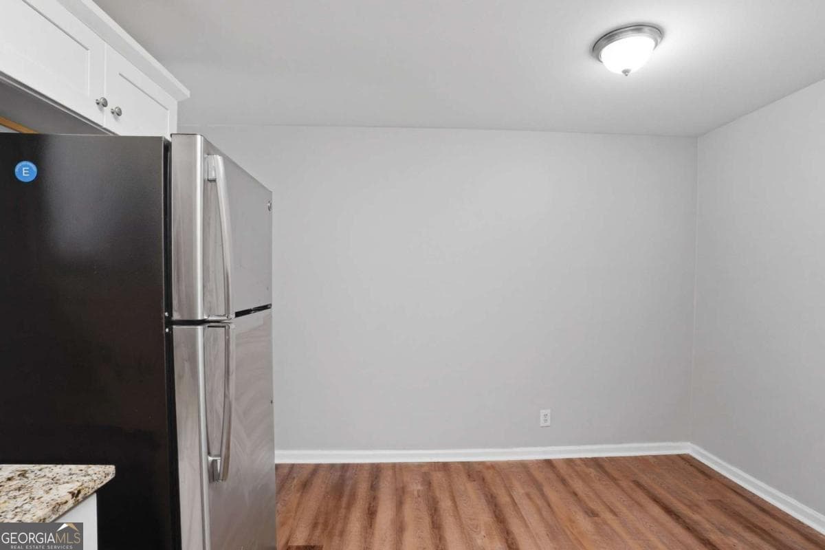 3 bedroom, 1 bathroom, 925 sq ft single family residence for sale at 830 Mercury Drive, Atlanta, GA 30331 — photo 9