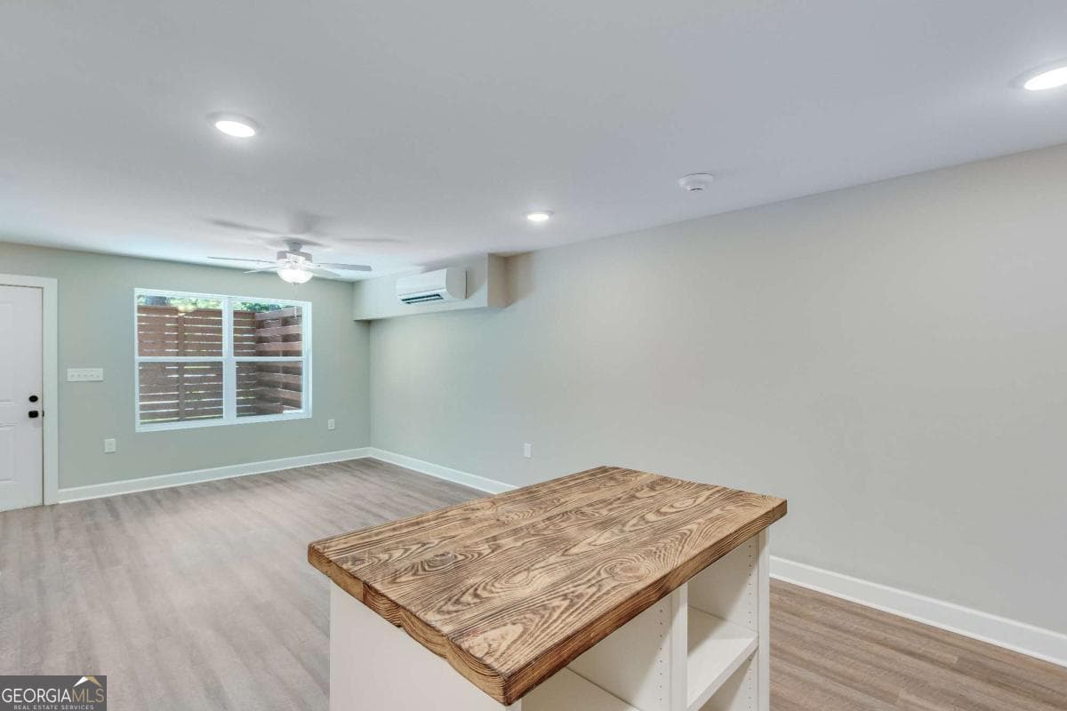1 bedroom, 1 bathroom, 938 sq ft apartment for rent at 710 Jesse Jewell Parkway 106, Gainesville, GA 30501 for $1,495 a month — photo 9