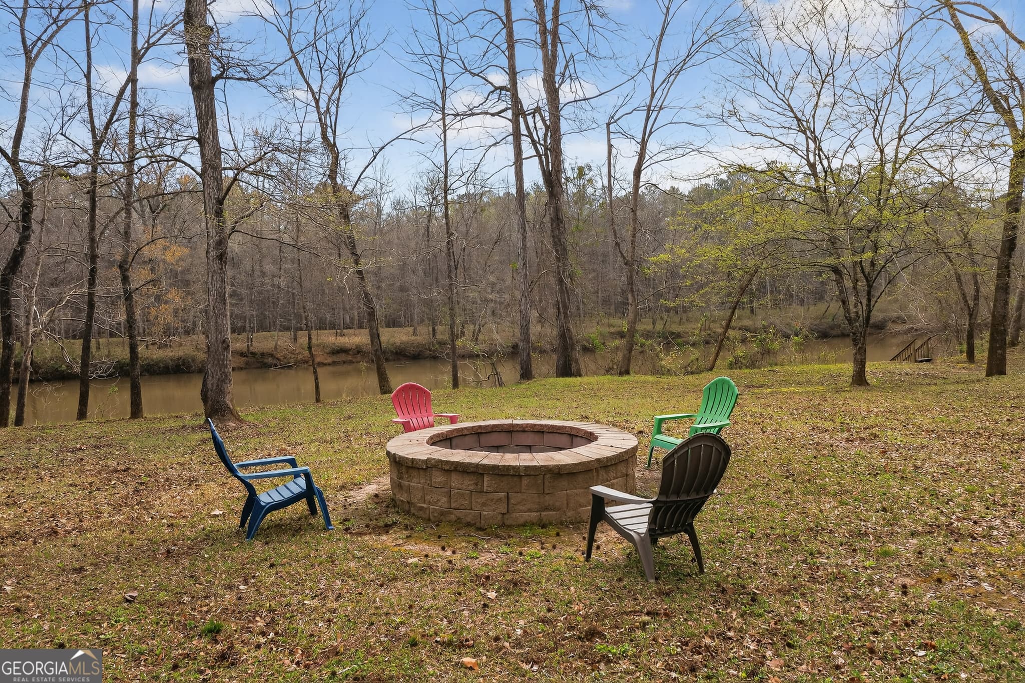 4 bedroom, 3.5 bathroom, 3,356 sq ft single family residence for sale at 6243 Highway 83, Forsyth, GA 31029 — photo 5