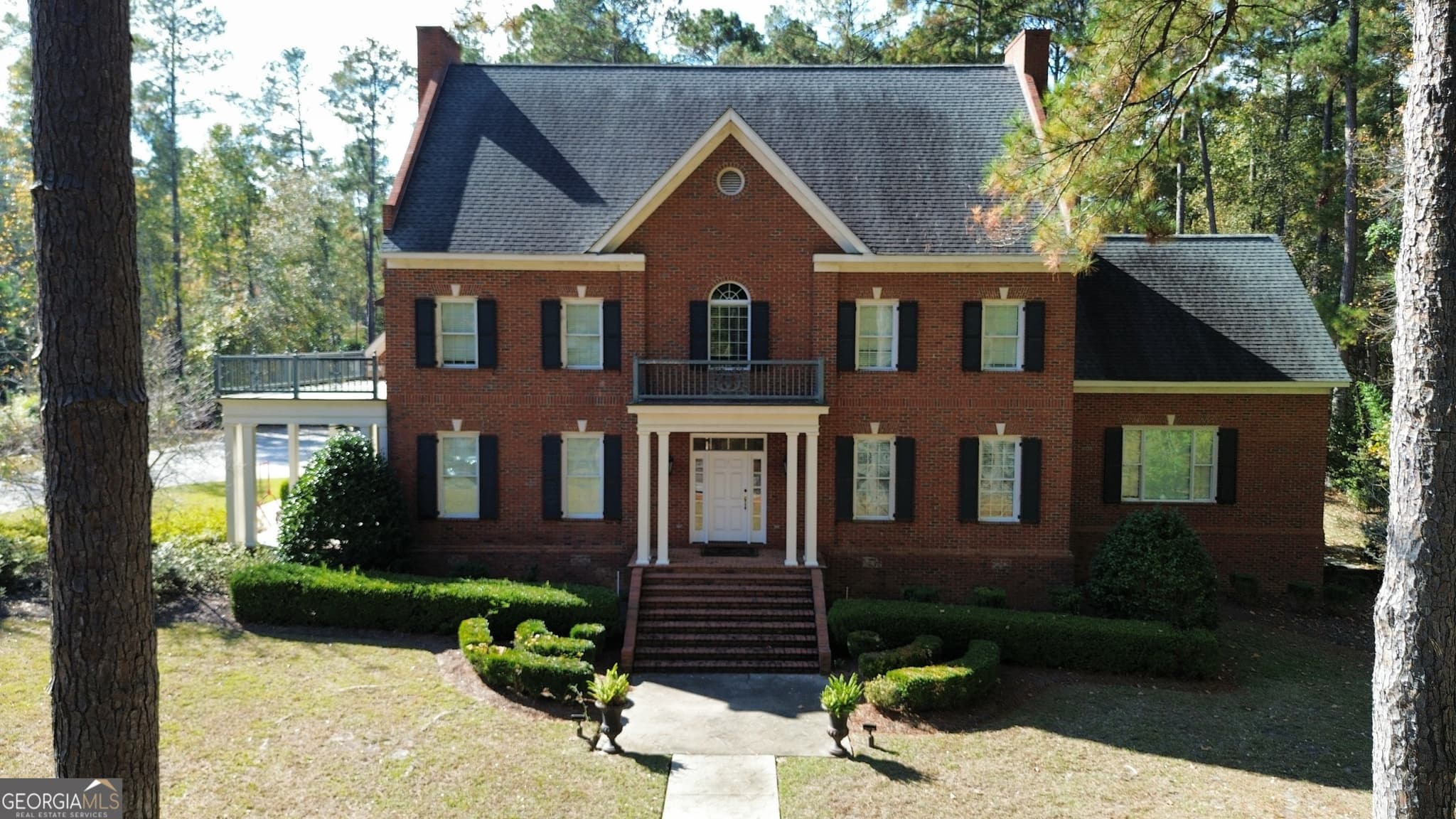 4 bedroom, 4 bathroom, 5,635 sq ft single family residence for sale at 113 Parks Ridge Road, Dublin, GA 31021 — photo 3
