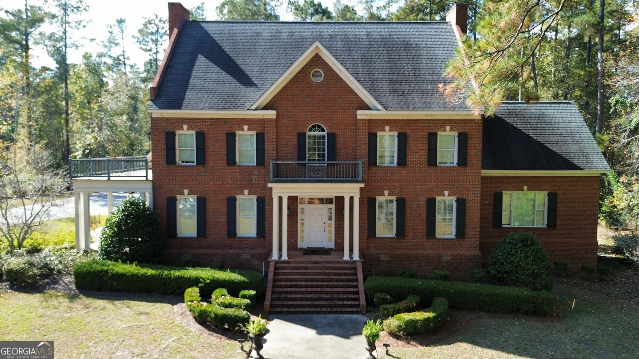 4 bedroom, 4 bathroom, 5,635 sq ft single family residence for sale at 113 Parks Ridge Road, Dublin, GA 31021 — photo 1 of 99