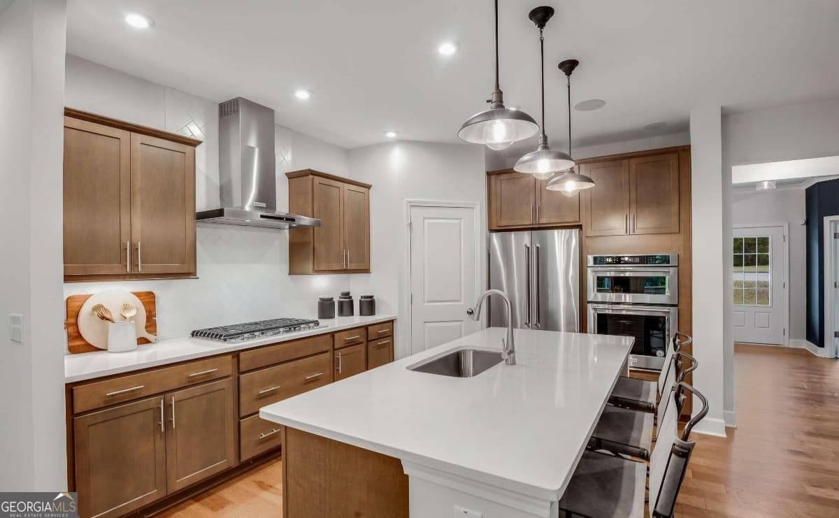 5 bedroom, 4.5 bathroom, 3,212 sq ft single family residence for rent at 74 Fairway Drive, Acworth, GA 30101 for $4,950 a month — photo 2
