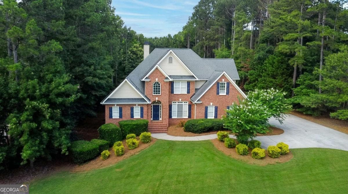 4 bedroom, 3.5 bathroom, 2,870 sq ft single family residence for sale at 1051 Spring Creek Drive, Bishop, GA 30621 — photo 2