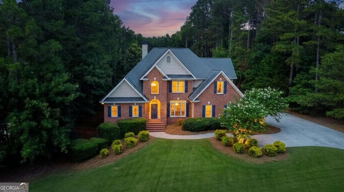 4 bedroom, 3.5 bathroom, 2,870 sq ft single family residence for sale at 1051 Spring Creek Drive, Bishop, GA 30621 — photo 1 of 39