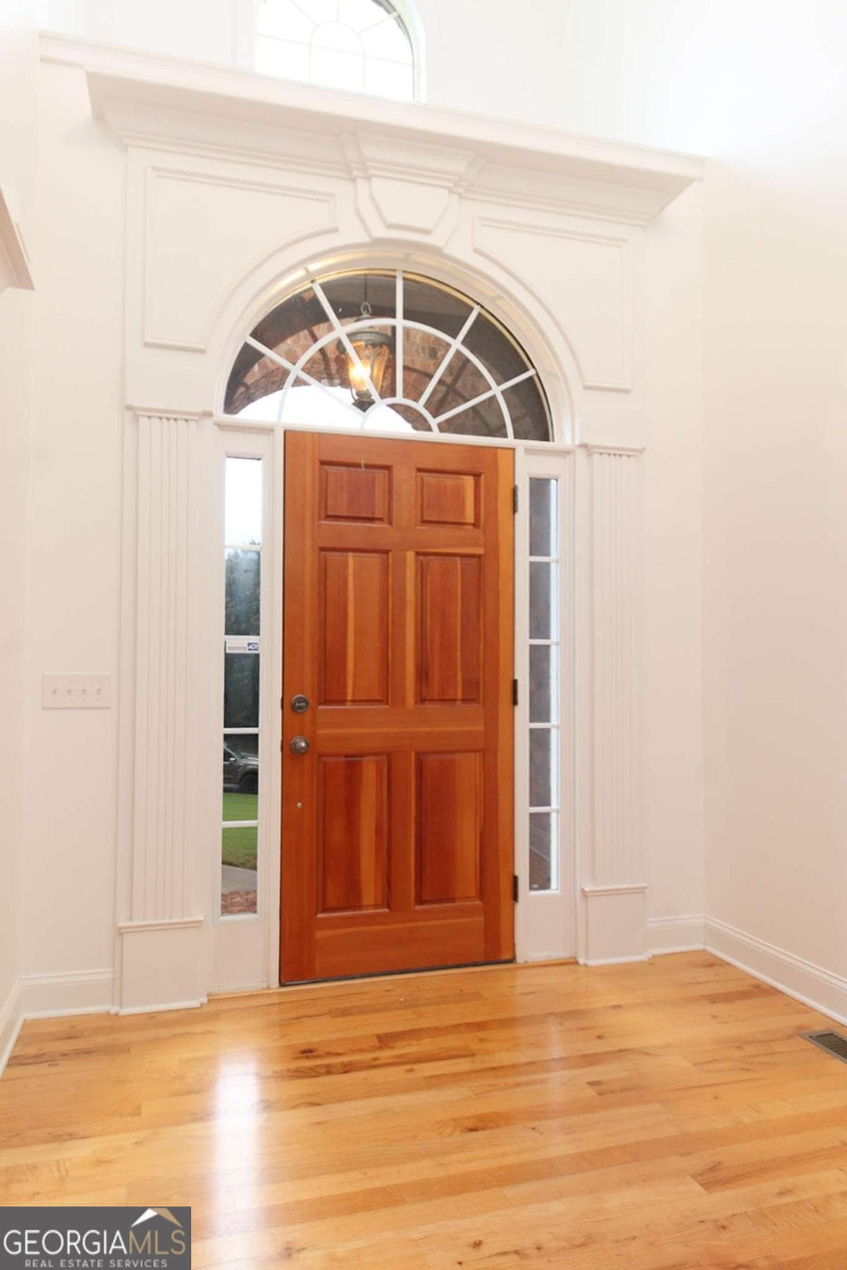 4 bedroom, 3.5 bathroom, 2,870 sq ft single family residence for sale at 1051 Spring Creek Drive, Bishop, GA 30621 — photo 5
