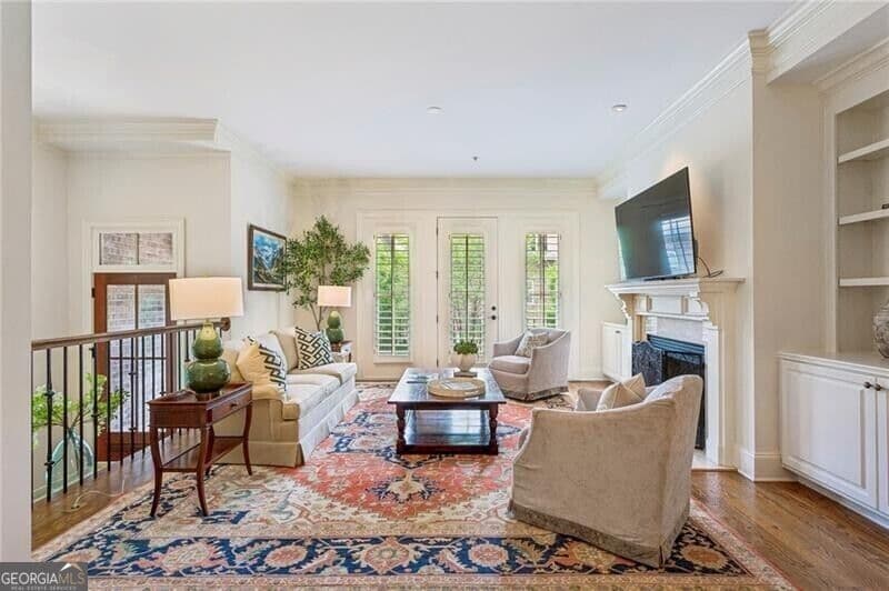 4 bedroom, 4.5 bathroom townhouse for sale at 2775 Paces Lookout Lane, Atlanta, GA 30339 — photo 5