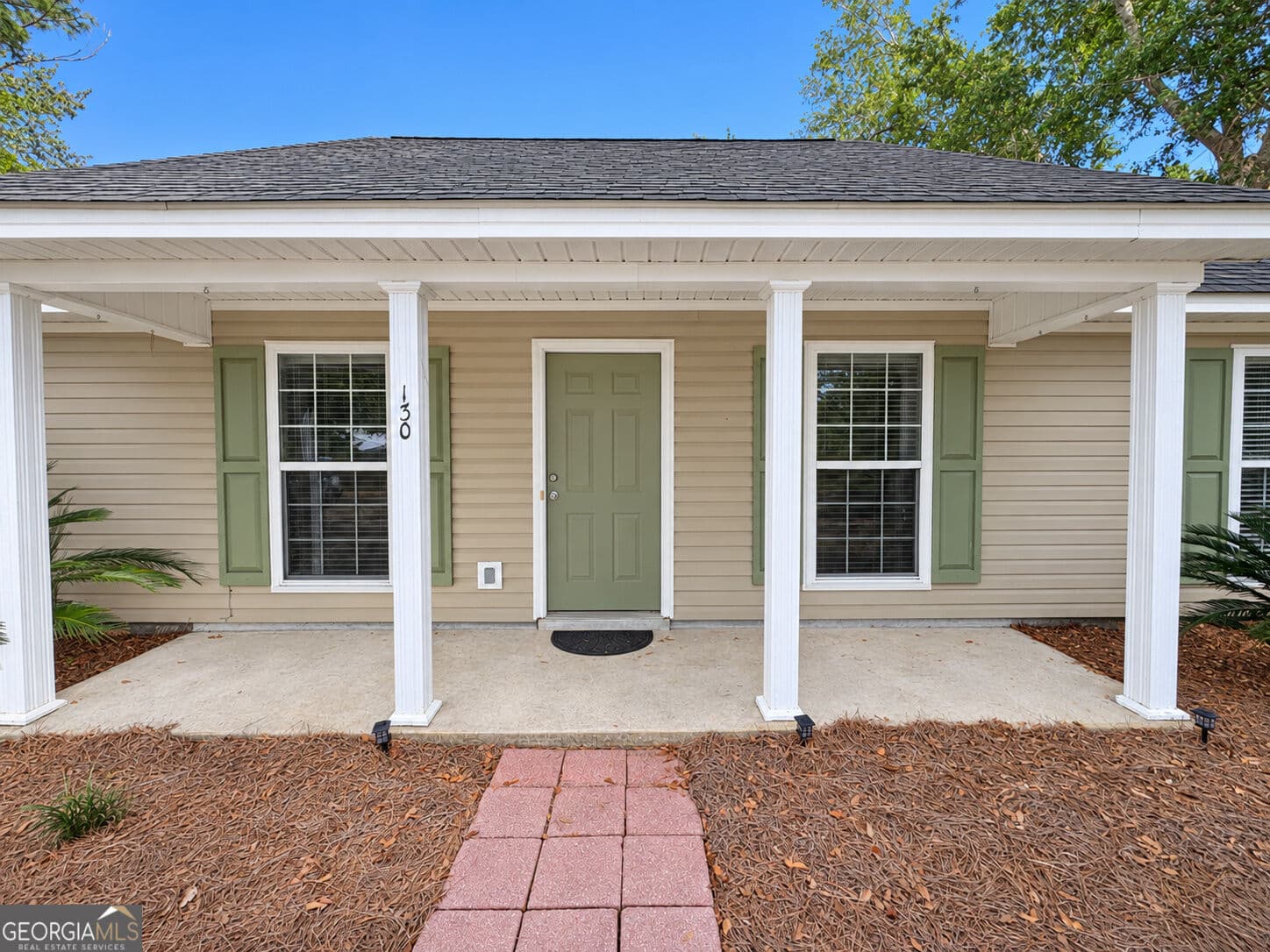 3 bedroom, 2 bathroom, 1,300 sq ft single family residence under contract at 130 Pine Street, Pulaski, GA 30451 — photo 2