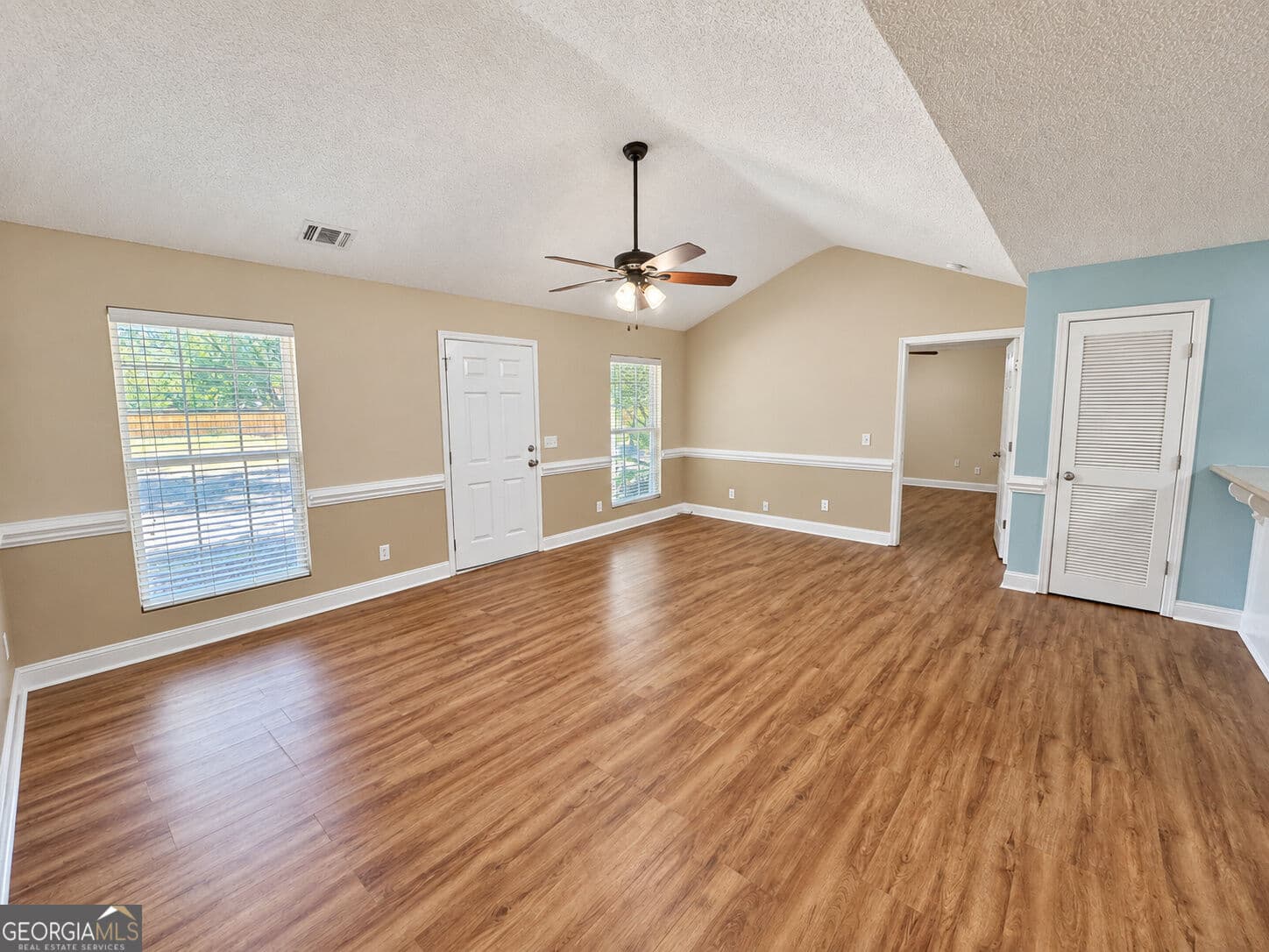 3 bedroom, 2 bathroom, 1,300 sq ft single family residence under contract at 130 Pine Street, Pulaski, GA 30451 — photo 6