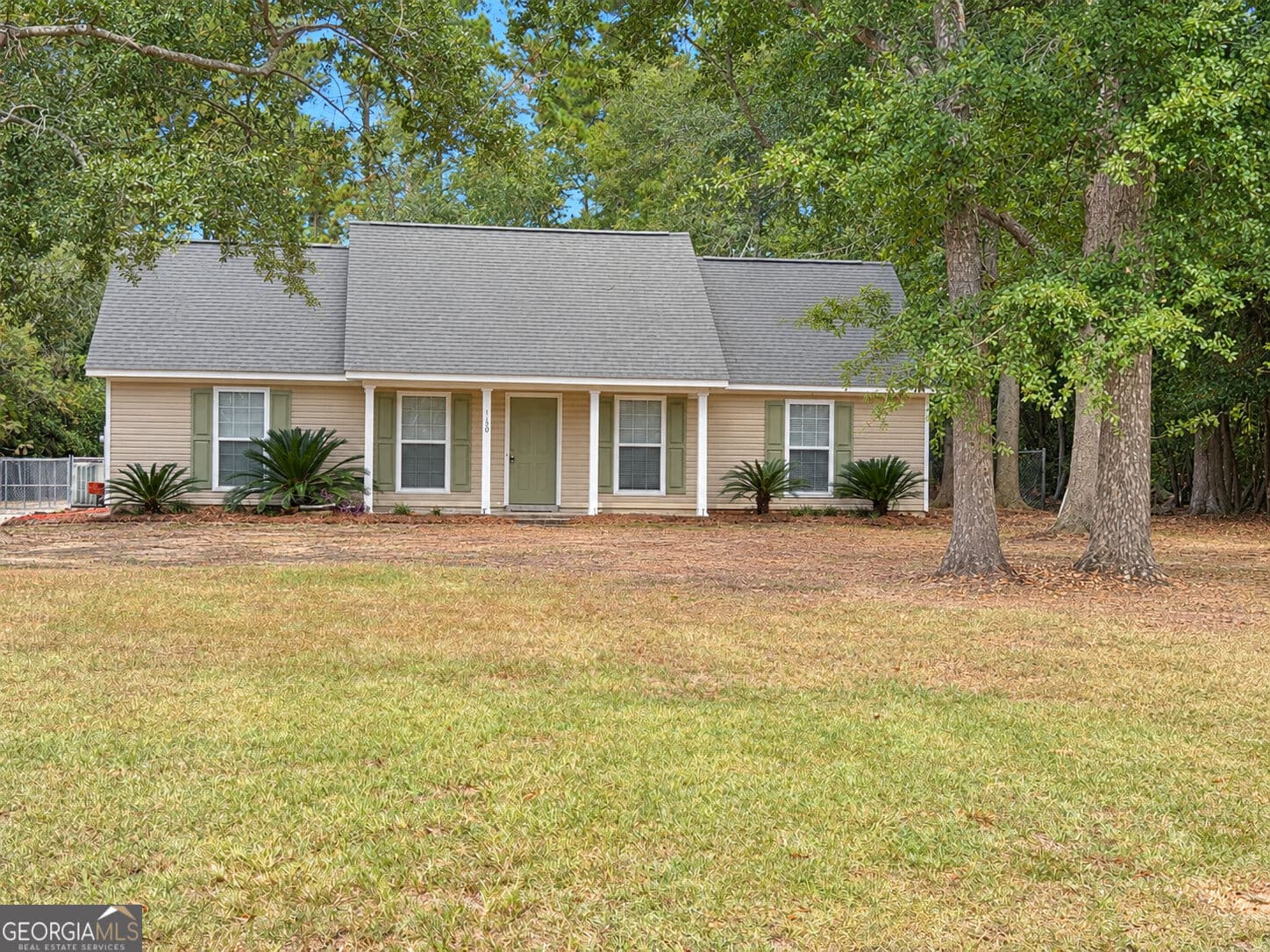 3 bedroom, 2 bathroom, 1,300 sq ft single family residence under contract at 130 Pine Street, Pulaski, GA 30451