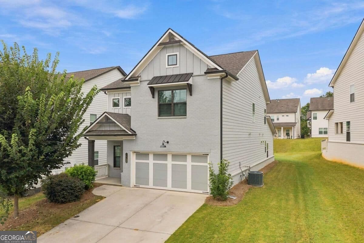 5 bedroom, 3.5 bathroom, 2,621 sq ft single family residence for sale at 1814 Westfall Landing, Auburn, GA 30011 — photo 1 of 58