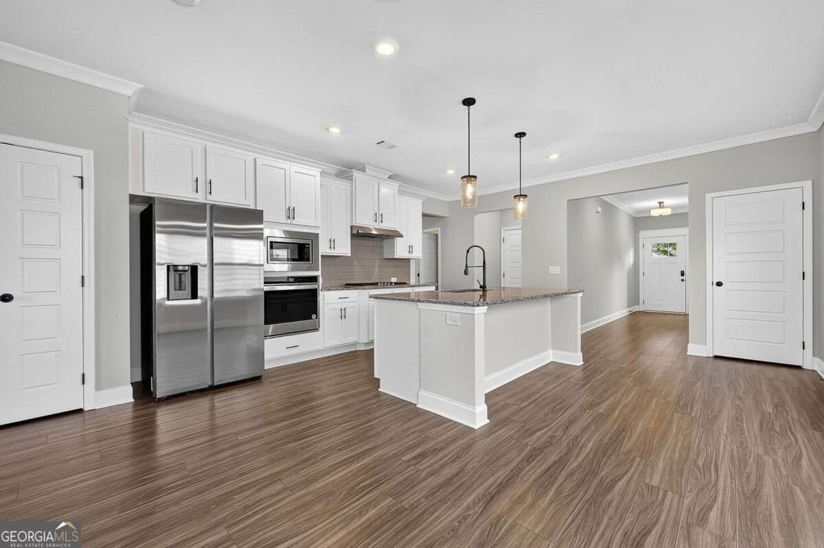 5 bedroom, 3.5 bathroom, 2,621 sq ft single family residence for sale at 1814 Westfall Landing, Auburn, GA 30011 — photo 10