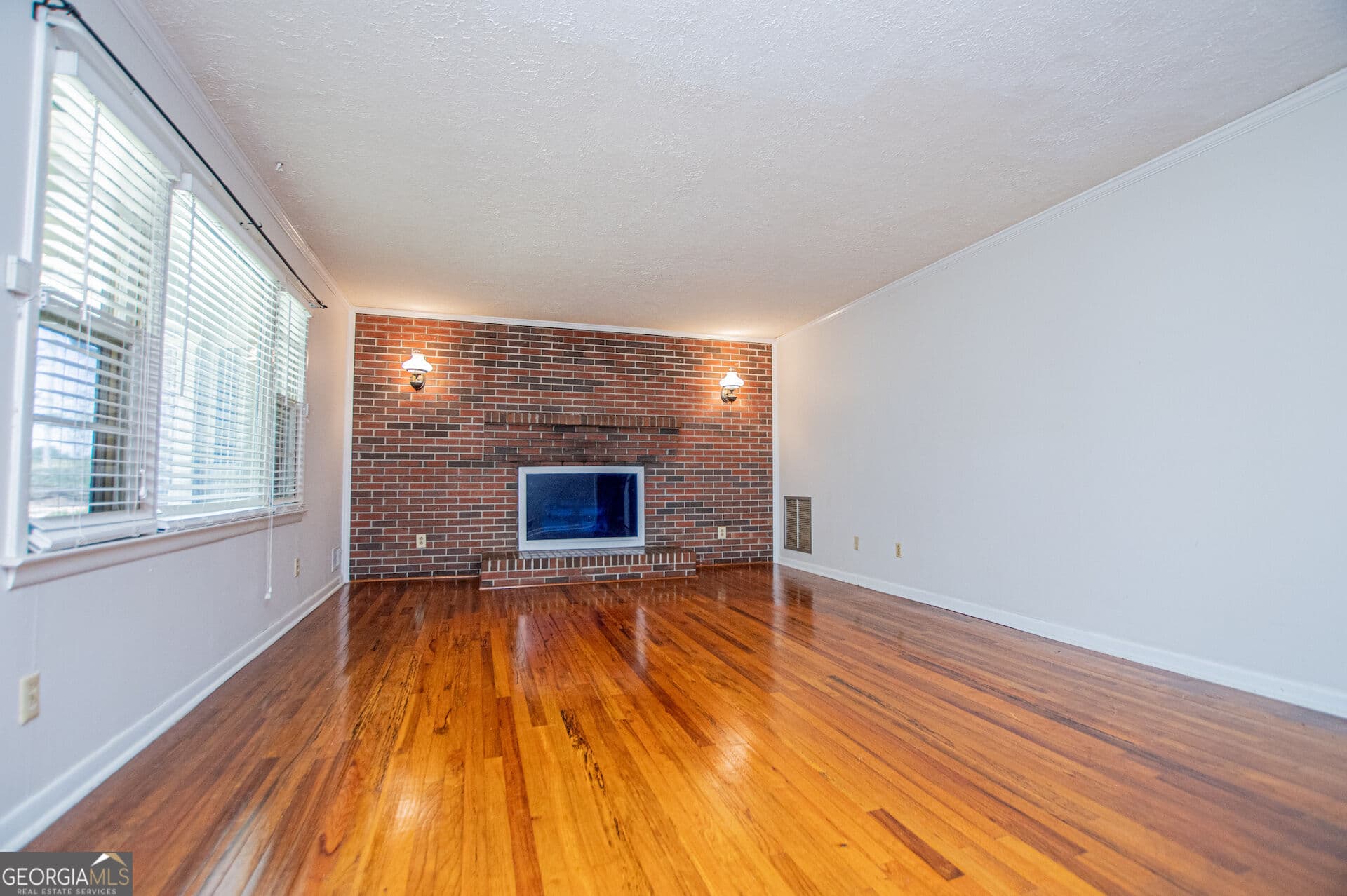 3 bedroom, 2 bathroom, 2,208 sq ft single family residence for sale at 677 Upper Caldwell Road, Bowdon, GA 30108 — photo 8