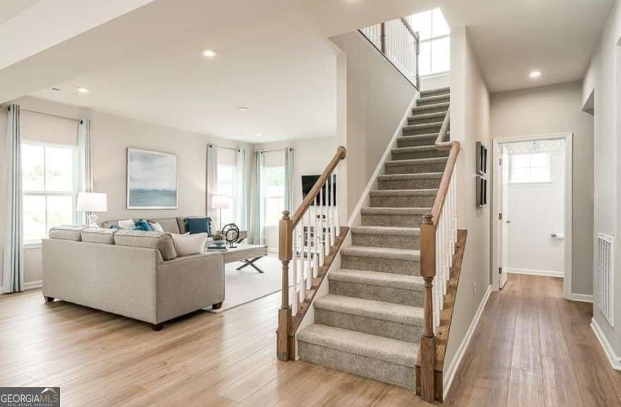 4 bedroom, 2.5 bathroom loft,single family residence for sale at 303 Oakleigh Drive, Calhoun, GA 30701 — photo 9