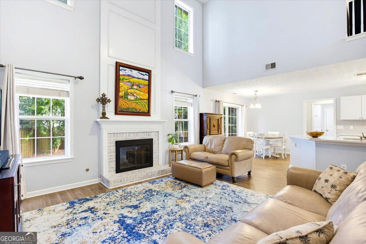 3 bedroom, 2.5 bathroom, 2,173 sq ft single family residence for sale at 2360 Brookgreen Commons, Kennesaw, GA 30144 — photo 6