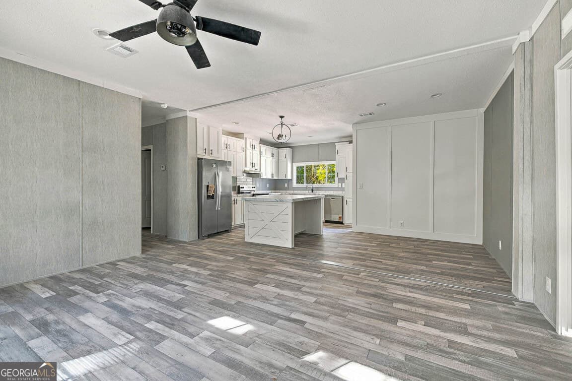 4 bedroom, 2 bathroom, 1,542 sq ft manufactured home,single family residence for sale at 2139 NE Susie Baker Road, Townsend, GA 31331 — photo 8