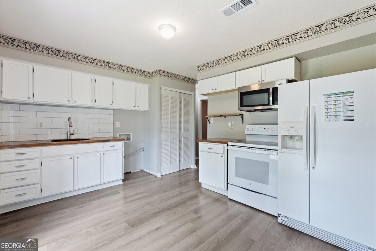 3 bedroom, 1 bathroom, 1,134 sq ft single family residence for sale at 4 Lucian Circle, Savannah, GA 31406 — photo 9