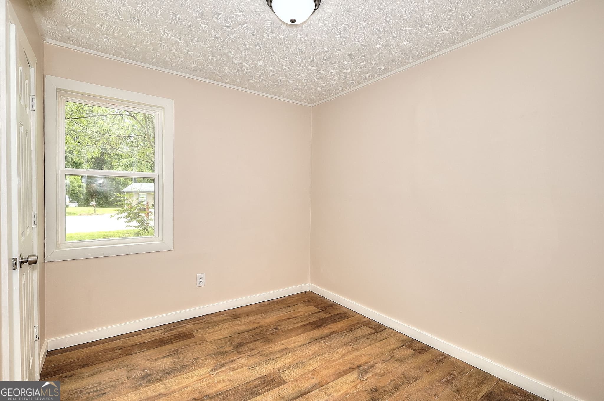 3 bedroom, 1 bathroom, 960 sq ft single family residence for sale at 21 Duke Circle, Winder, GA 30680 — photo 7