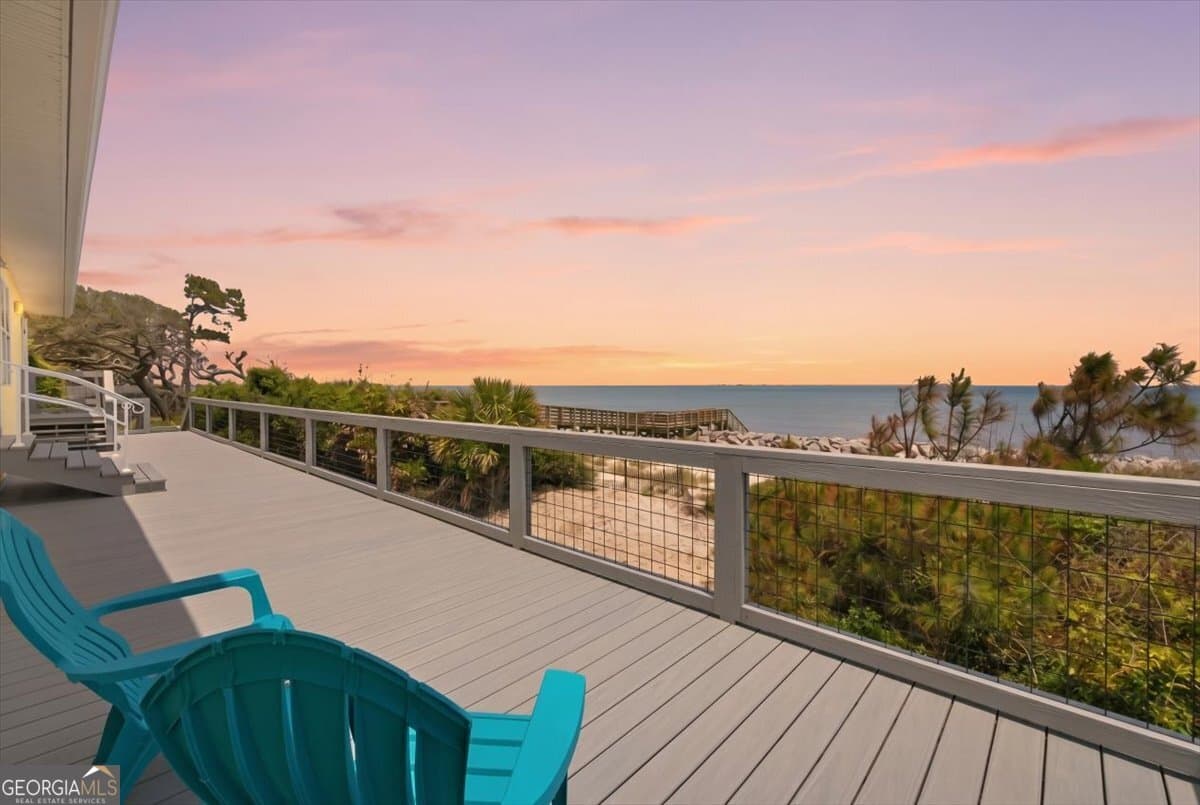 6 bedroom, 5 bathroom, 5,420 sq ft single family residence for sale at 9 Austin Lane, Jekyll Island, GA 31527 — photo 2