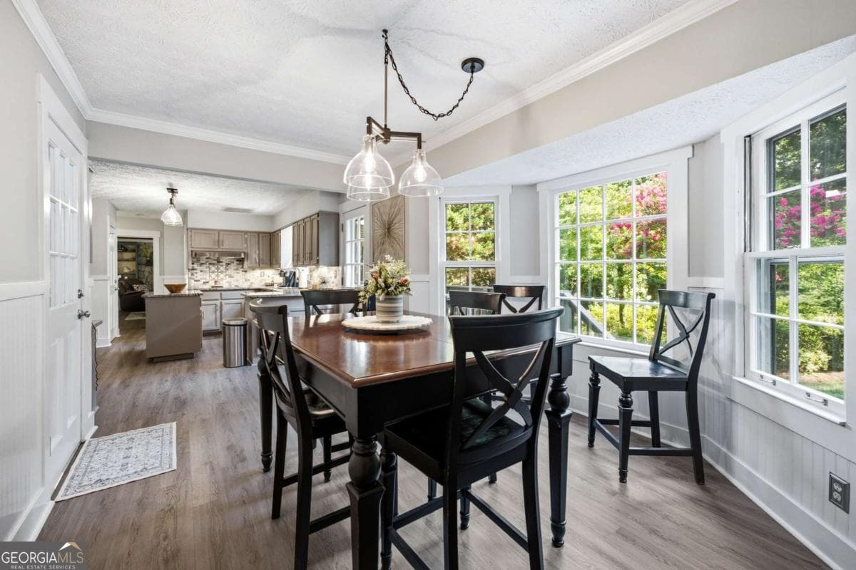 4 bedroom, 2.5 bathroom, 2,948 sq ft single family residence for sale at 526 Wagon Wheel Climb, Lawrenceville, GA 30044 — photo 8