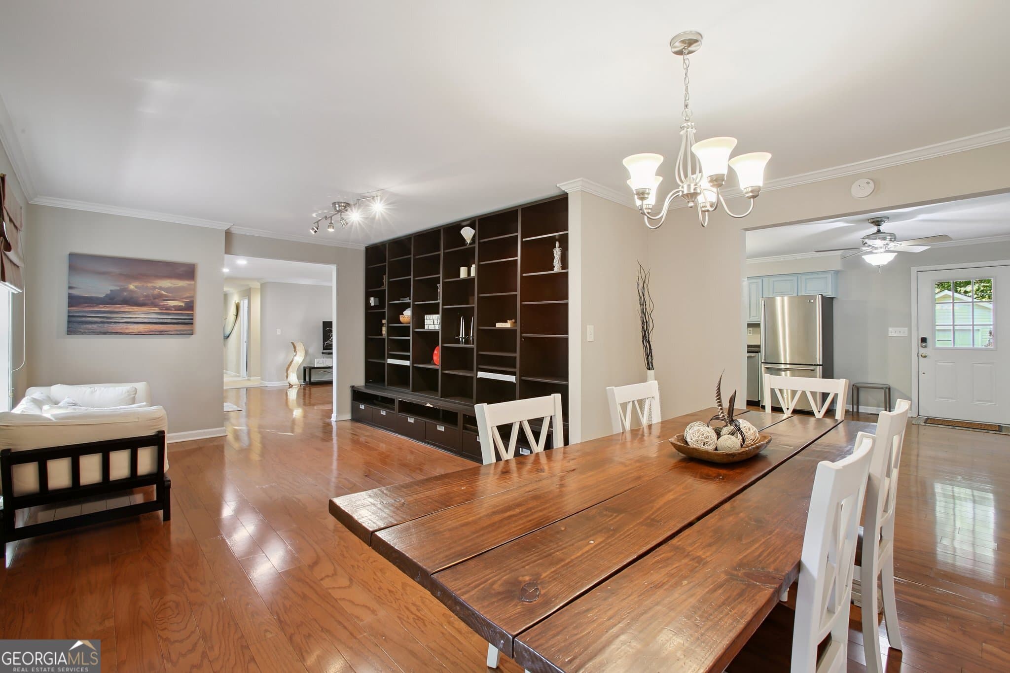 3 bedroom, 2 bathroom, 2,017 sq ft single family residence for rent at 102 Hickory Drive, Peachtree City, GA 30269 for $4,000 a month — photo 9