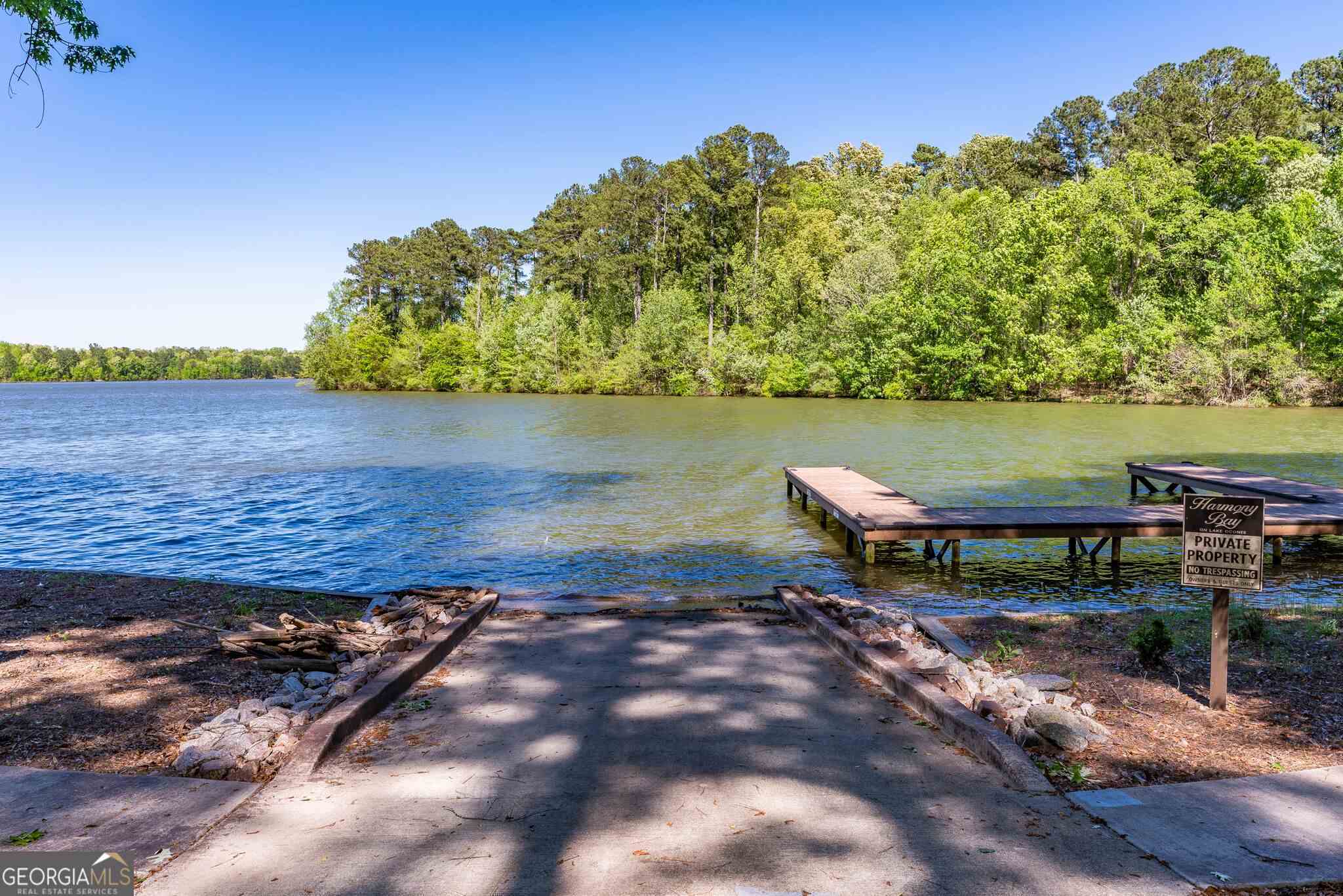 7 bedroom, 5 bathroom, 5,194 sq ft single family residence for sale at 104 Open Bay Drive, Eatonton, GA 31024 — photo 5