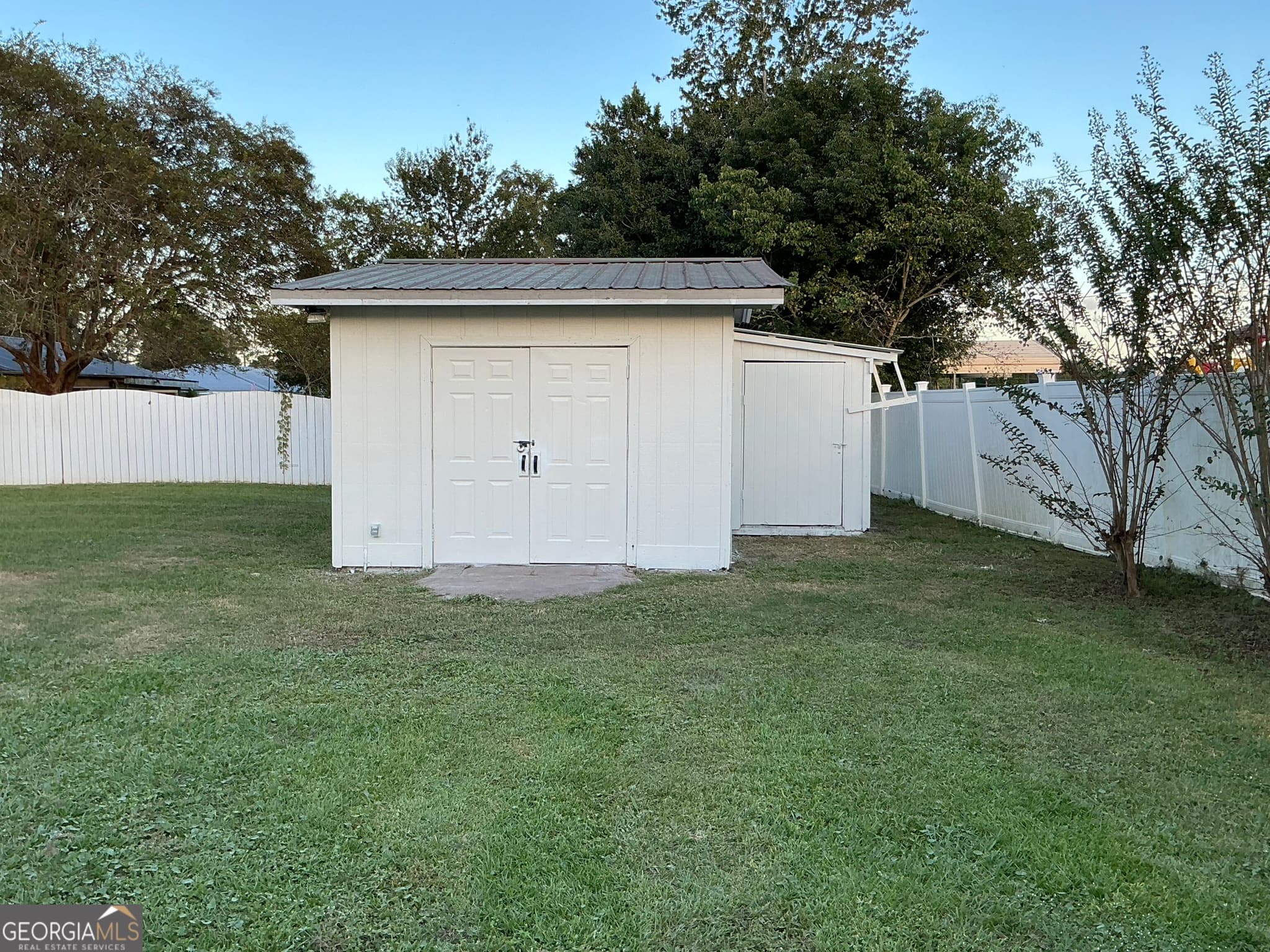 3 bedroom, 2 bathroom, 2,032 sq ft single family residence for sale at 1925 Elaine Avenue, Waycross, GA 31503 — photo 3