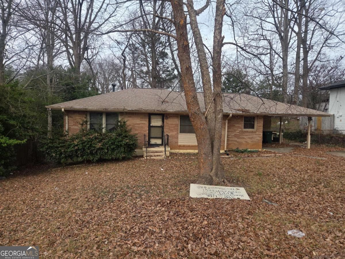 2 bedroom, 1 bathroom, 1,148 sq ft single family residence for sale at 740 Patricia Drive, Forest Park, GA 30297