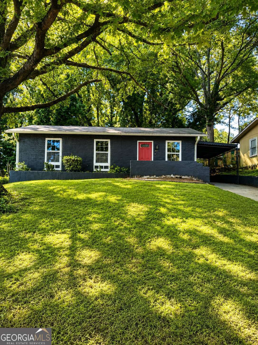 3 bedroom, 2 bathroom, 925 sq ft single family residence for sale at 342 Lincoln Street, Atlanta, GA 30315 — photo 1 of 19