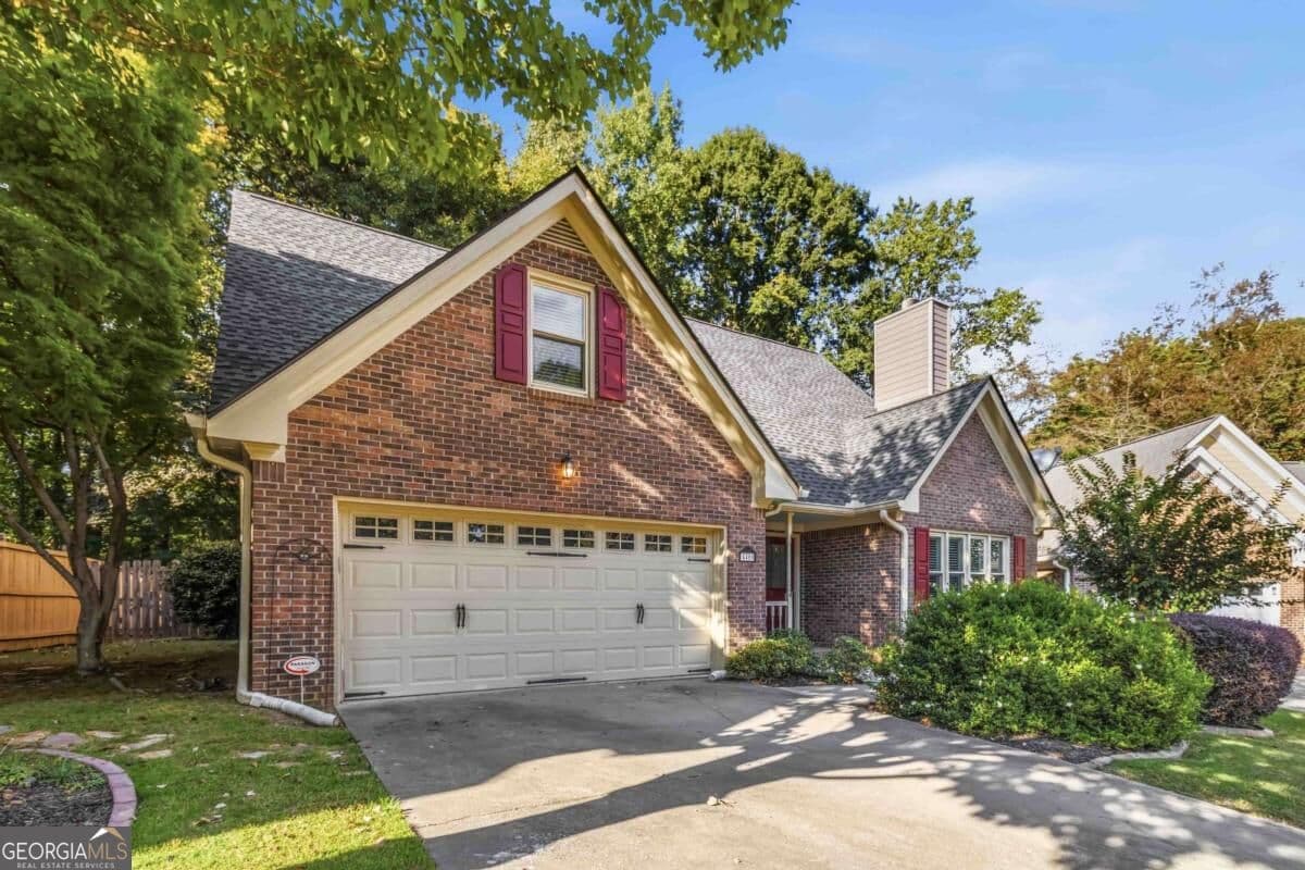 4 bedroom, 2.5 bathroom, 2,686 sq ft single family residence for sale at 4405 Clipper Bay Road, Duluth, GA 30096 — photo 1 of 31