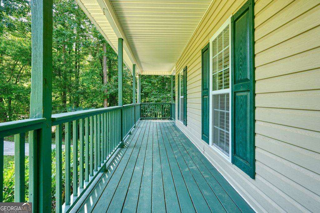 4 bedroom, 2.5 bathroom, 1,672 sq ft single family residence for sale at 12 Paces Lakes Overlook, Dallas, GA 30157 — photo 3