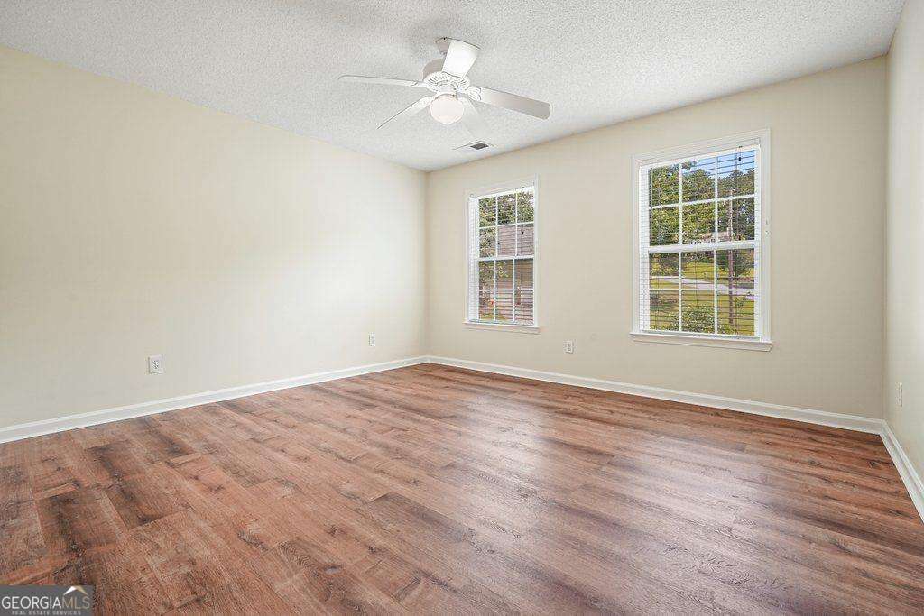 4 bedroom, 2.5 bathroom, 1,672 sq ft single family residence for sale at 12 Paces Lakes Overlook, Dallas, GA 30157 — photo 9