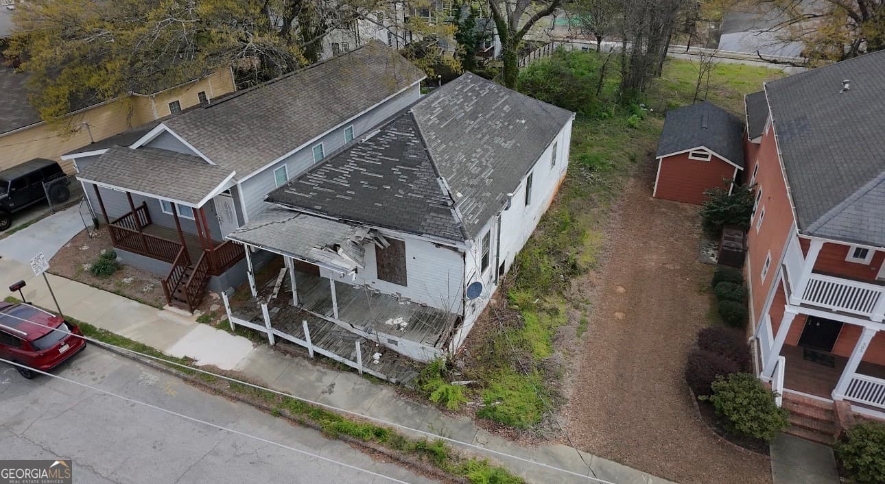 3 bedroom, 2 bathroom, 1,100 sq ft single family residence for sale at 928 Welch Street, Atlanta, GA 30310 — photo 10