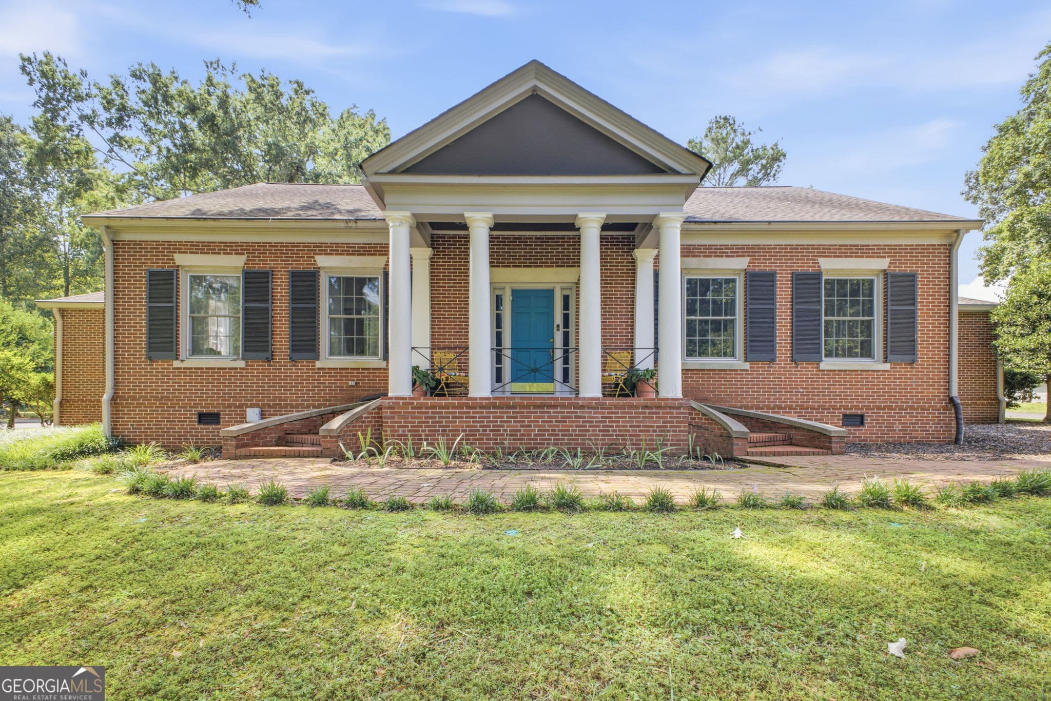 4 bedroom, 3.5 bathroom, 3,532 sq ft single family residence for sale at 385 Tavern Lane, Trion, GA 30753 — photo 3